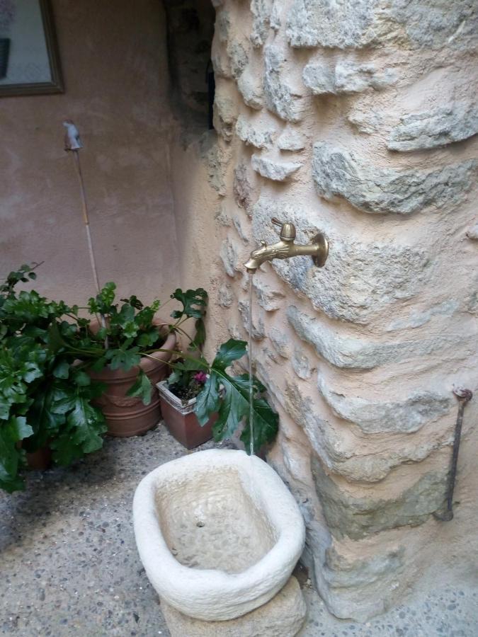 Le Bastidon De Louis, L'Isle Sur La Sorgue Villa Kültér fotó