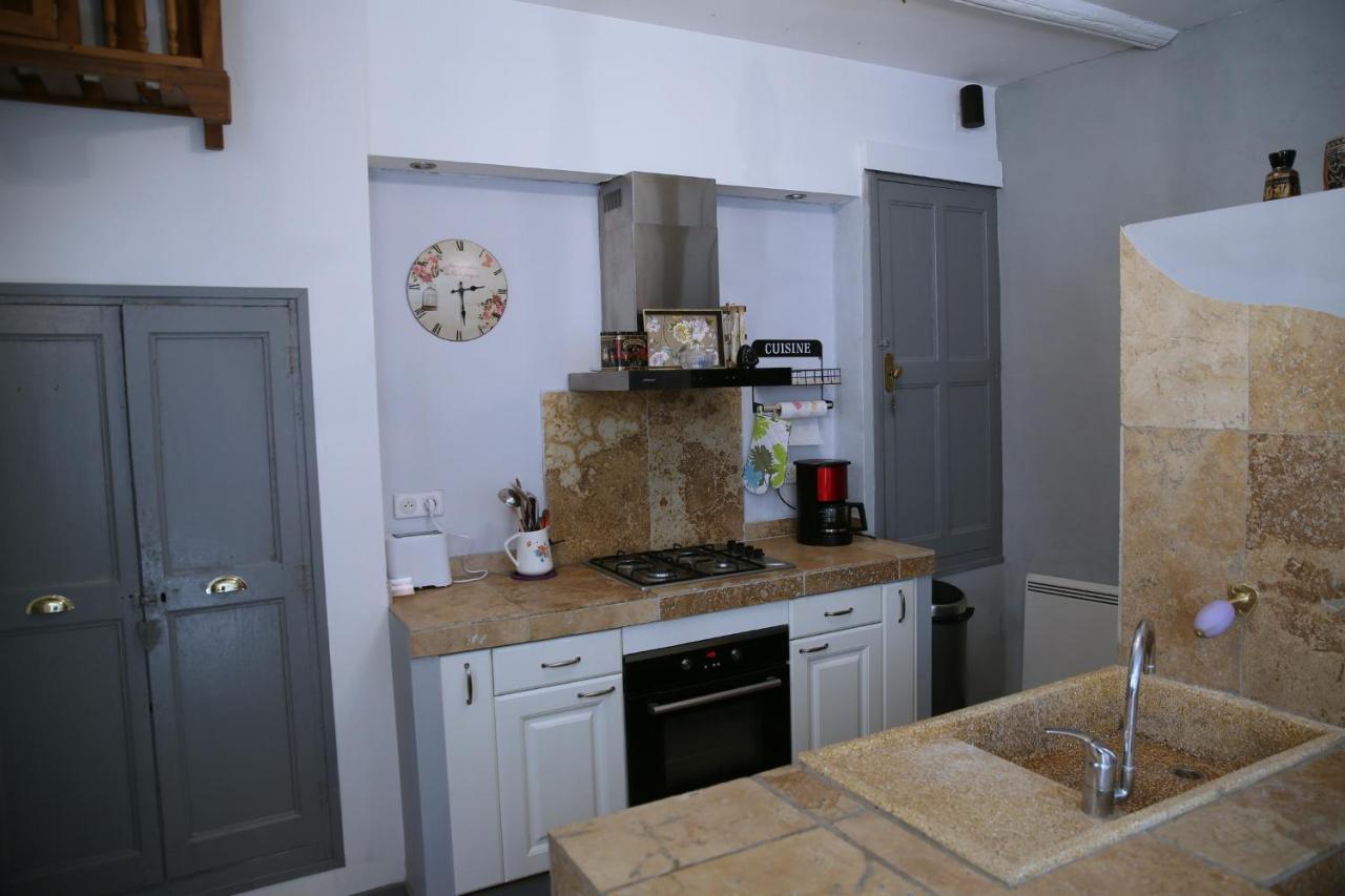 Le Bastidon De Louis, L'Isle Sur La Sorgue Villa Kültér fotó
