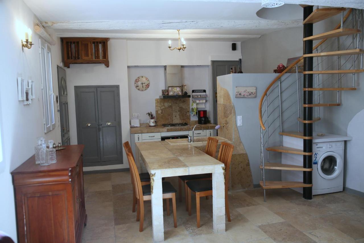 Le Bastidon De Louis, L'Isle Sur La Sorgue Villa Kültér fotó