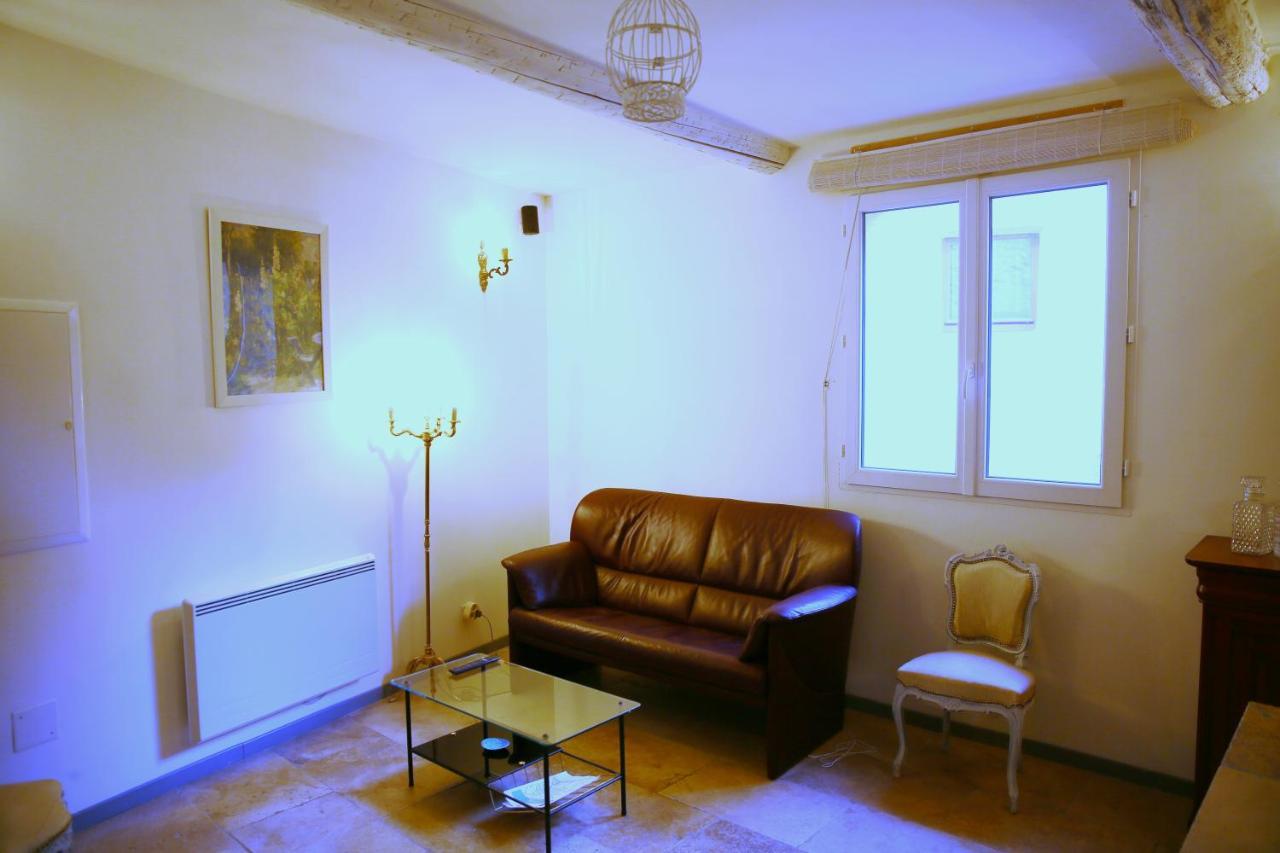 Le Bastidon De Louis, L'Isle Sur La Sorgue Villa Kültér fotó