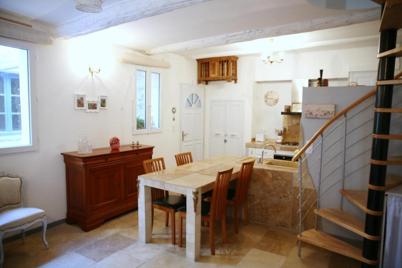 Le Bastidon De Louis, L'Isle Sur La Sorgue Villa Kültér fotó